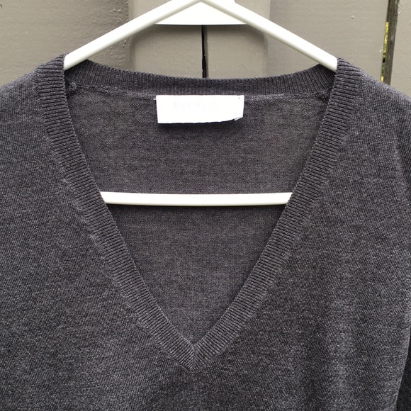 Everlane Gray Wool Sweater Size XS - Picture 2 of 5